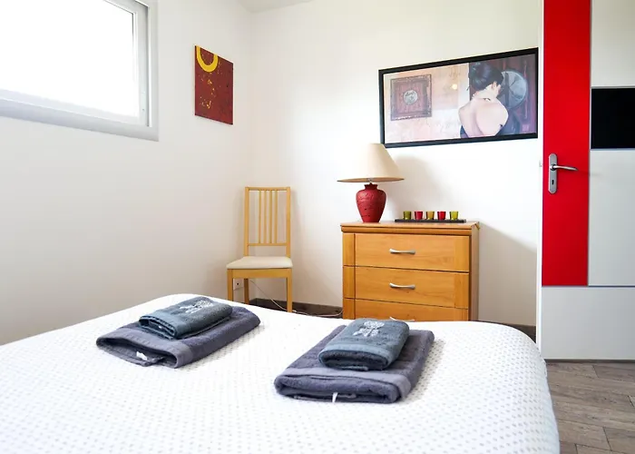 Maison Recente Proche Centre-Ville, Les Sables 8 Personnes