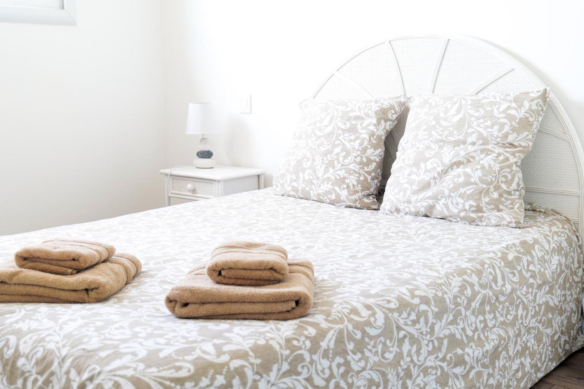 Holiday home Maison Recente Proche Centre-ville, 8 Personnes